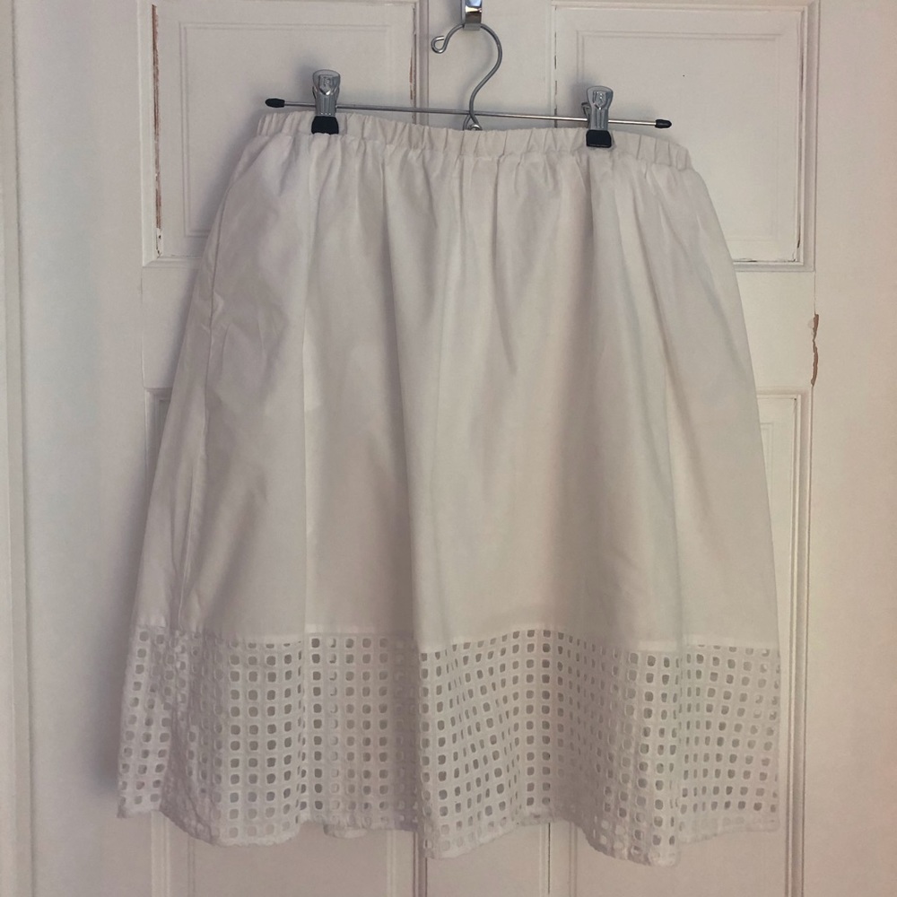 Vince Camuto White Lace Detail Skirt